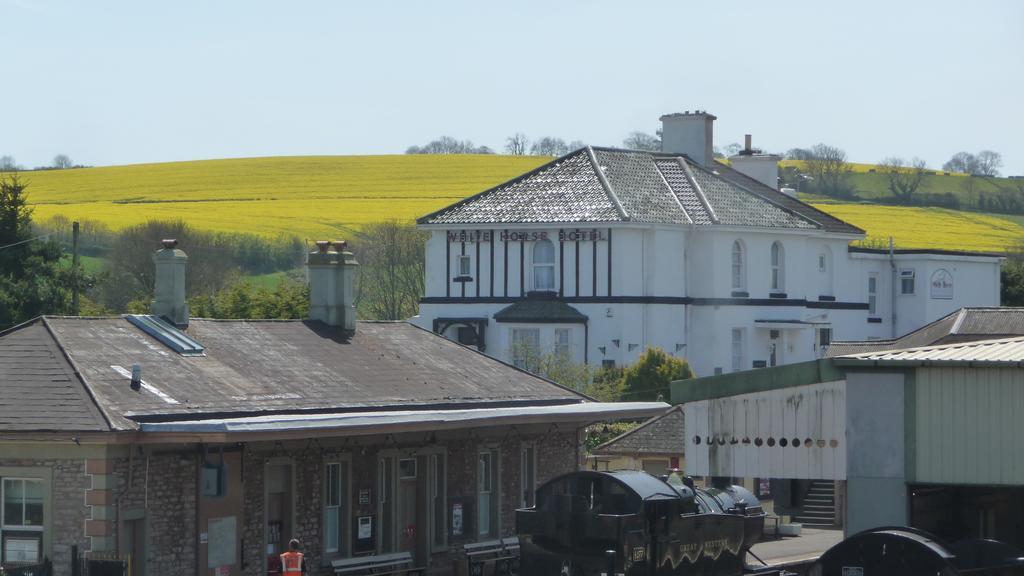 The Station Guest House Galmpton Zewnętrze zdjęcie